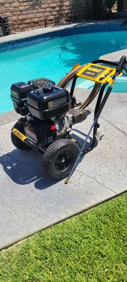 Dewalt 4400 psi. Pressure washer!