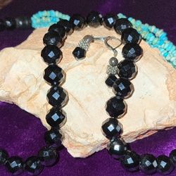 Black Onyx & Turquoise Beaded Necklace/earrings 