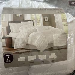 White Cal King Comforter Set