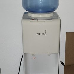 Water dispenser