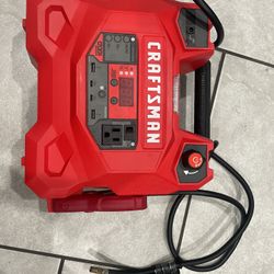 CRAFTSMAN Jump Starter and Portable Power Station
