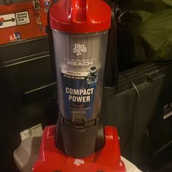 Dirt Devil Bag less Vacuum 