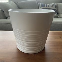 White IKEA Muskot 11” Flower Pot NEW