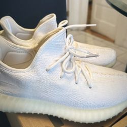 adidas Yeezy Boost 350 V2 size 10 1/2