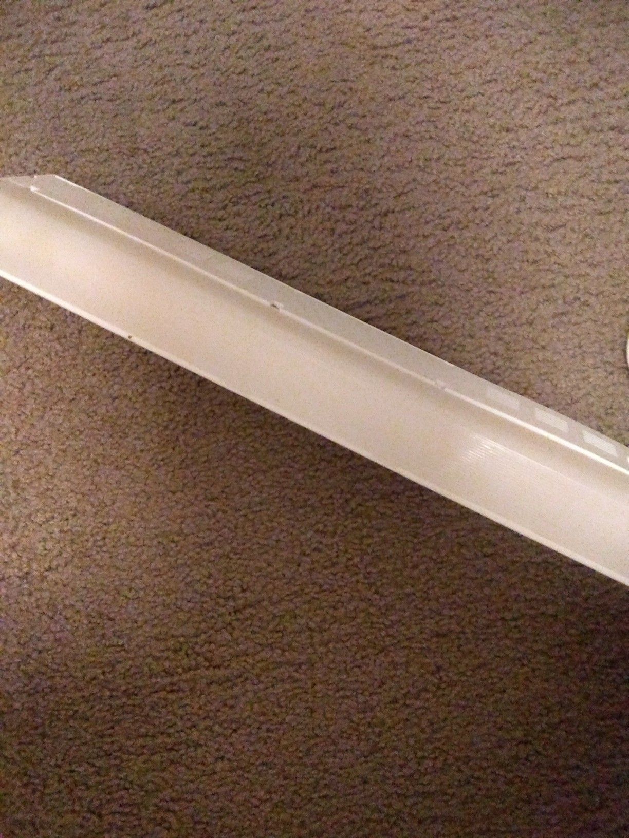 Lights of America.. model UCL 70001...15w/118v/60HZ for Sale in