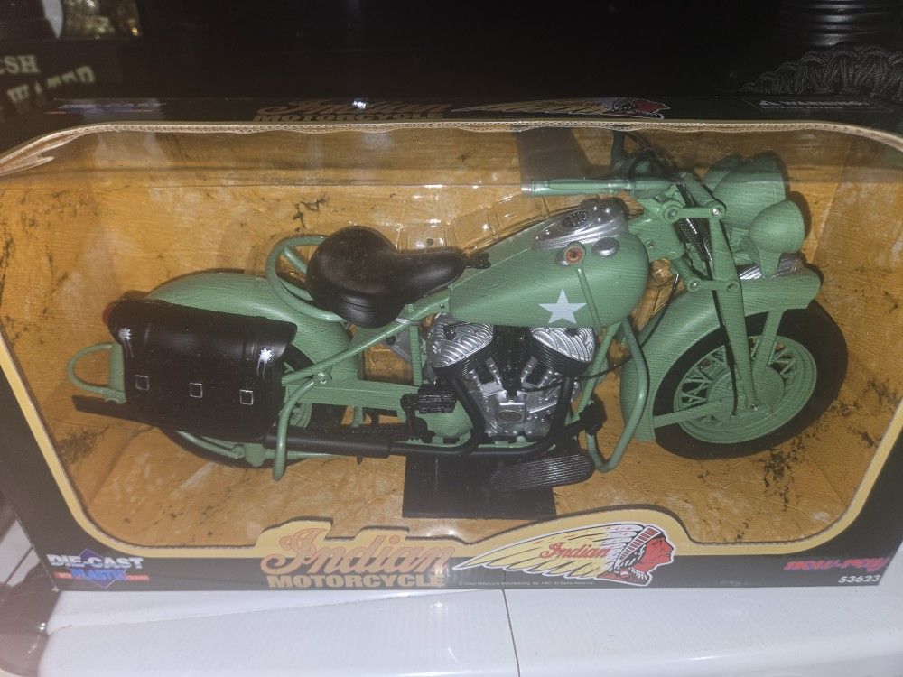 Diecast Harley Davidson SCALE 1_6