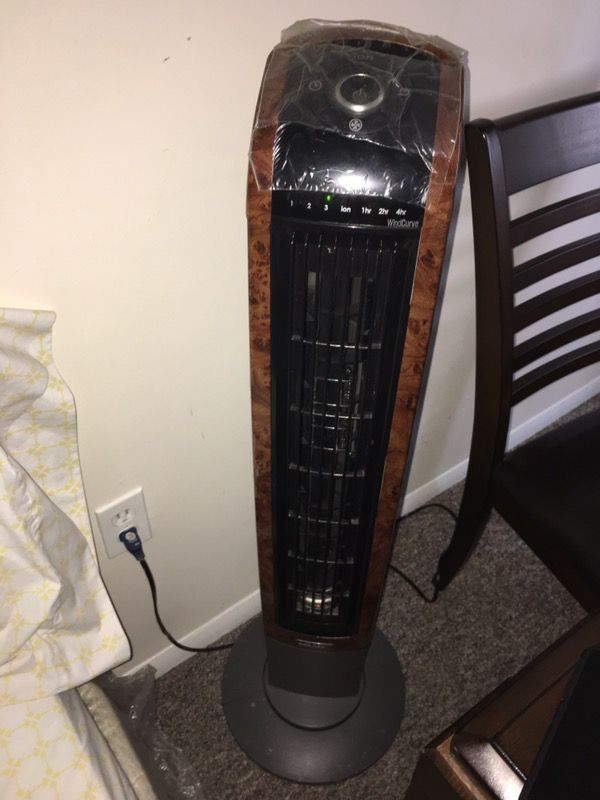 Lasko Wind Curve Fan with remote control