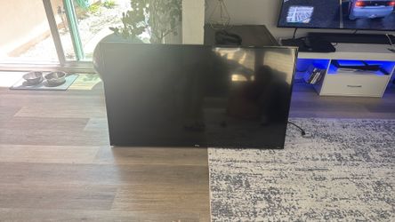 FREE TCL Roku Tv 52inch
