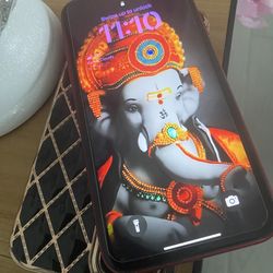 Apple iPhone 11 64GB Red Unlocked with 85% Battery Capacity