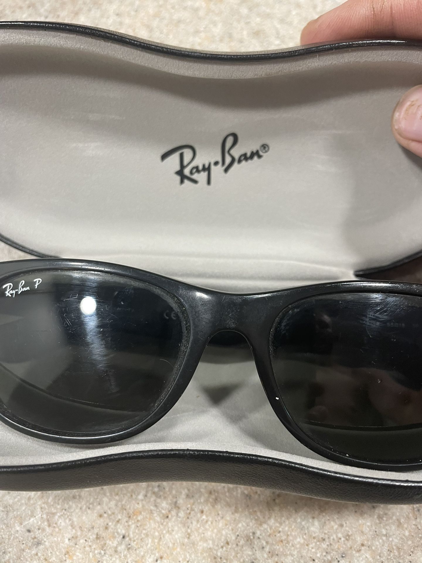 Ray-Ban
