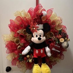 Mickey Mouse Christmas Wreath 