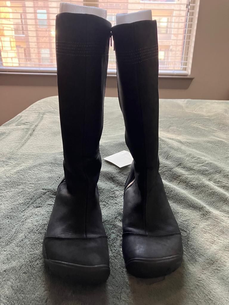 Keen Delancey Leather Boots