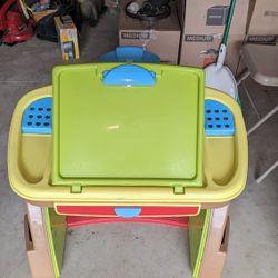 Kids Drawing Desk