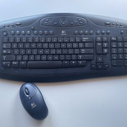 Logitech Y-RR54 RT7R33 Cordless Wireless Keyboard CANADA 210  W/wireless Mouse