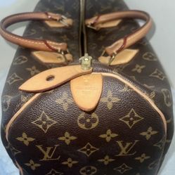 Authentic Louis Vuitton Speedy 35