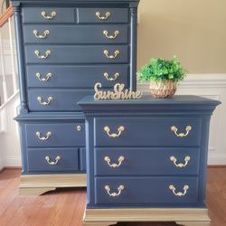 Tall Oversized Dresser Nightstand Set for Sale in Fuquay-varina, NC -  OfferUp