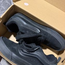 Never Used  Vans Size 8 In Men’s 