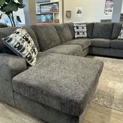 Ballinasloe Dark Gray Oversized Sectional 