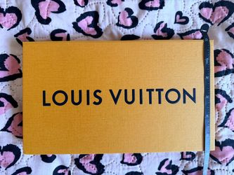 Authentic Louis Vuitton empty box, 25 x 15 x 2 cm