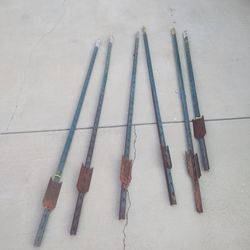 6 Metal Stakes