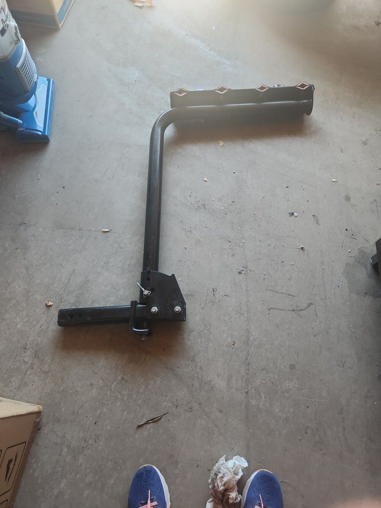 Bike Rack - Holds 4 Bikes!