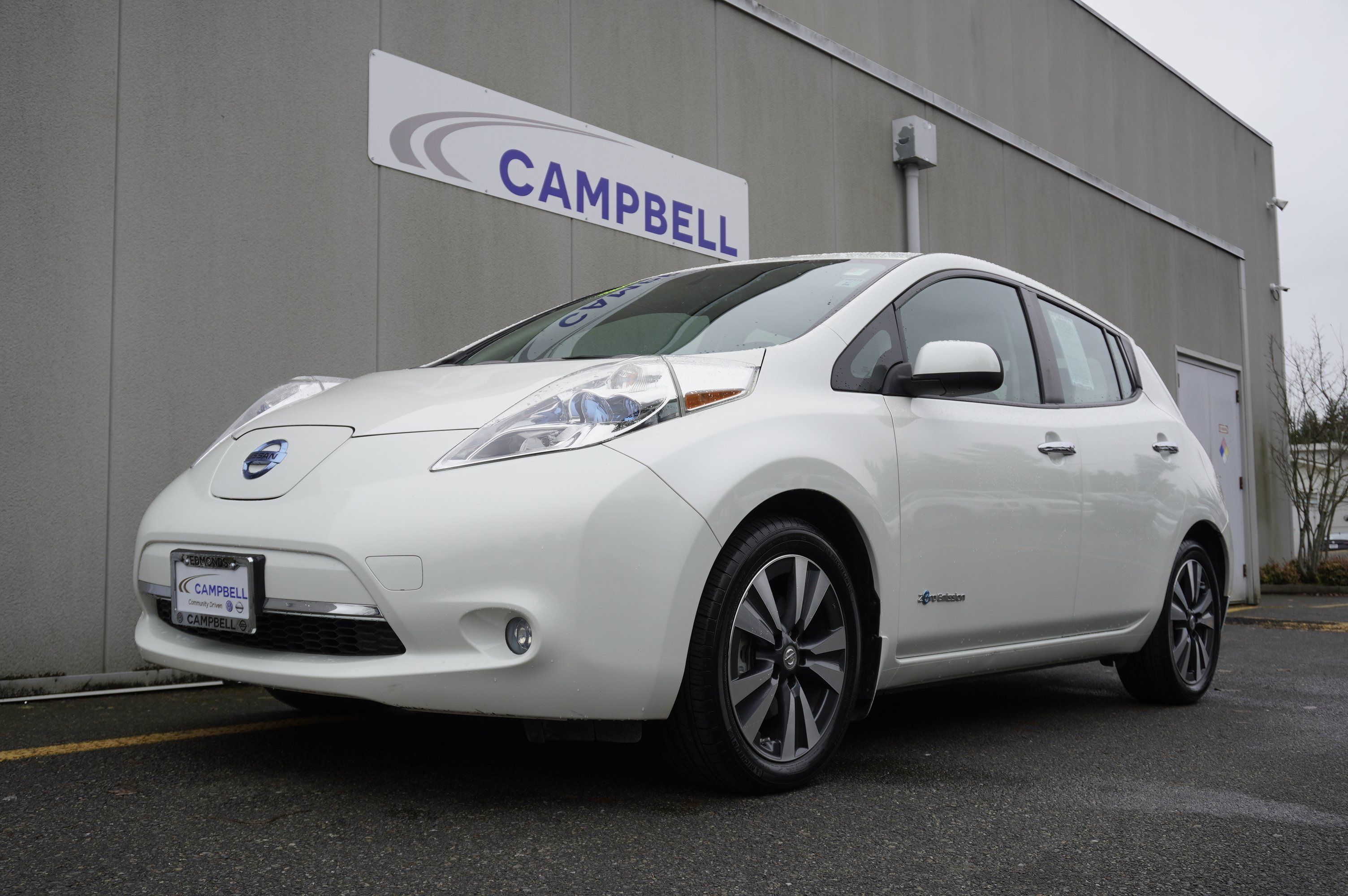 2016 Nissan LEAF