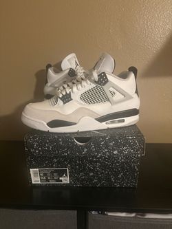 Jordan 4 Military Black