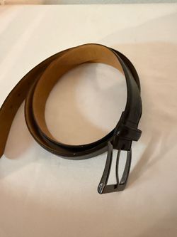 BIG AND TALL DOCKER”S BELT SIZE 50-52