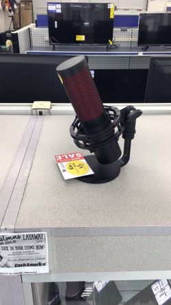 HydraX Quadcast Microphone