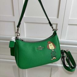 Coach x PEANUTS Women's Multi-Functional Adjustable Shoulder Bag