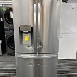 Scratch And Dent  New French Door Fridge 