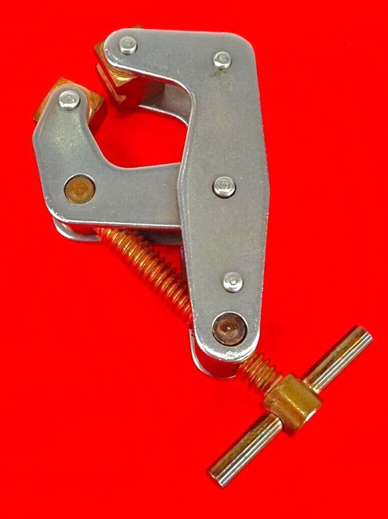 Mag-Mate K020R Kant-Twist Clamp With Round Handle