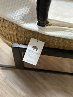 Zurirose&co Basket Bassinet With Stand 