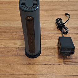 Motorola Cable Modem WI-FI  Router