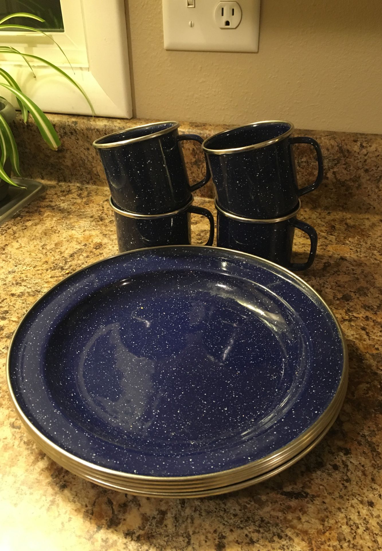 “Camping” dishes