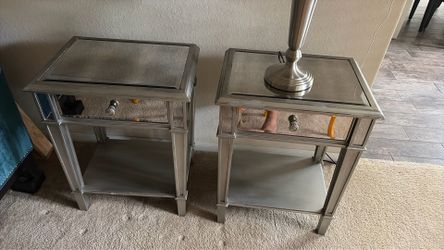 Mirrored end tables set