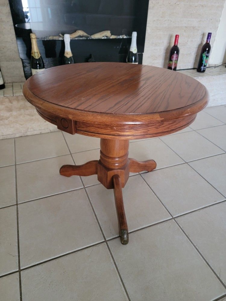 Oak Pedestal End Table