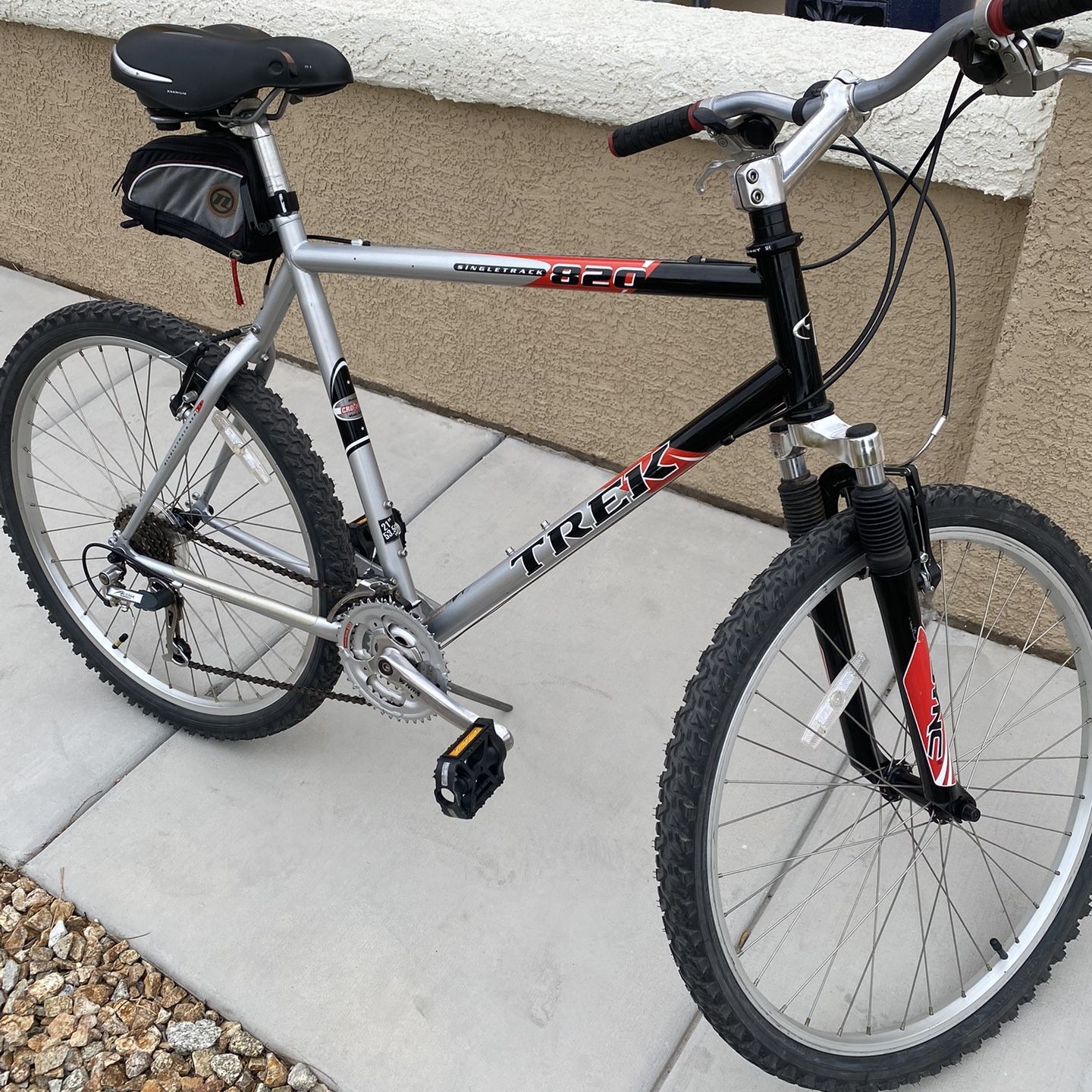 trek 820 bicycle price USED Large Steel Mountain Bike 3x7 speed 26" Wheels Trek 820 Price Price Reduction