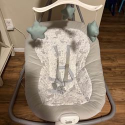 Graco Baby Swing 