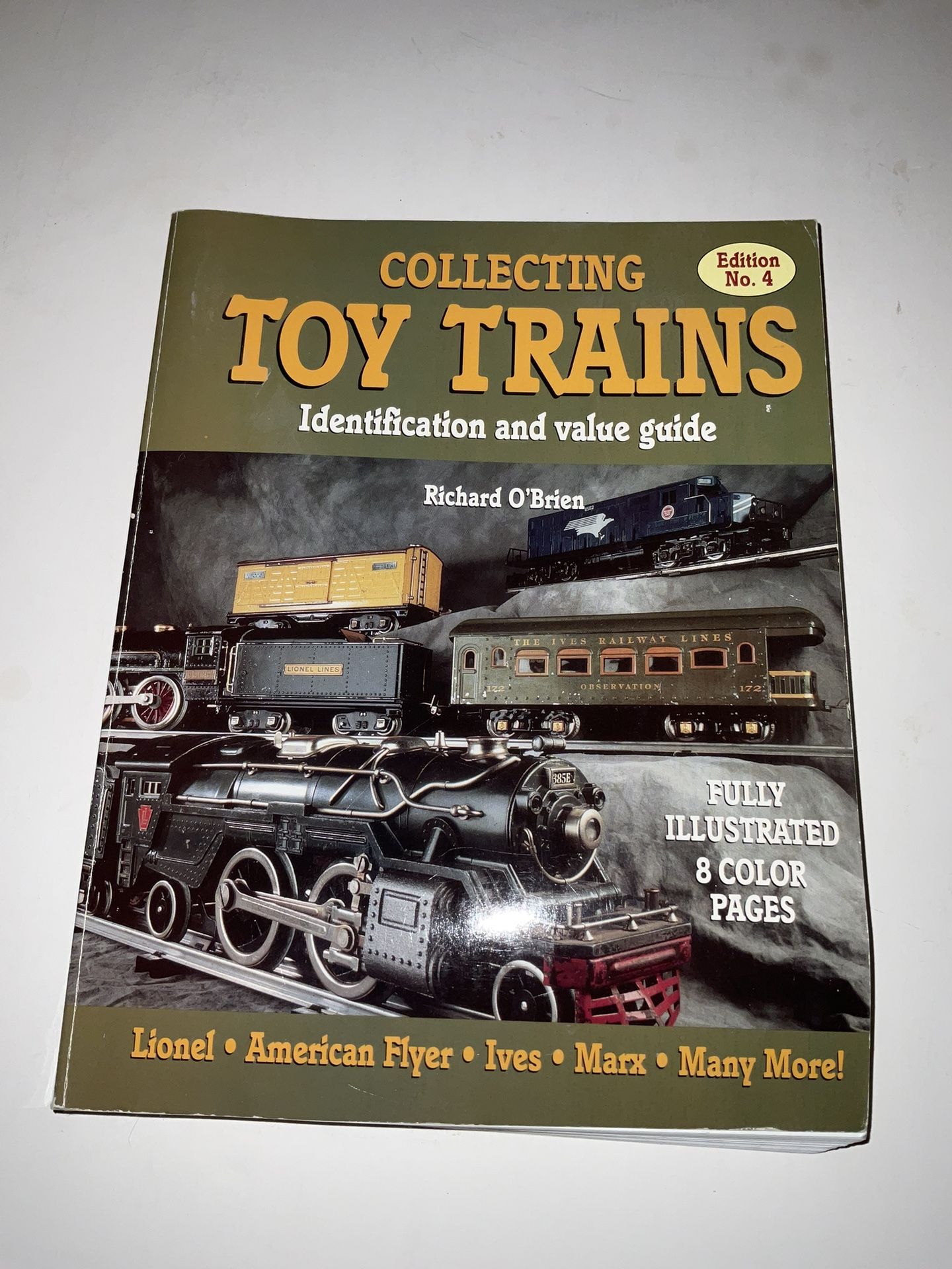 TOY TRAINS COLLECTING BOOK by RICHARD O'BRIEN - EDITION NO. 4 $3