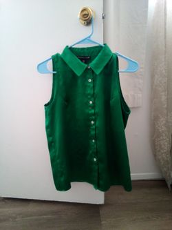 Women's clothing