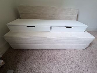 Free shelf
