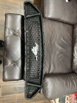 Mustang Grille 