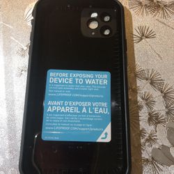 Brand New Phone Case Water Prof Live Prof 