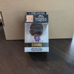 Marvel Studios Black Panther Wakanda Forever Shuri Bobble-Head keychain Funko