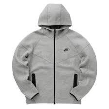 Men’s Nike Tech