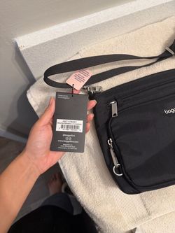 Baggallini Securtex Memento 2.0 Crossbody Bag