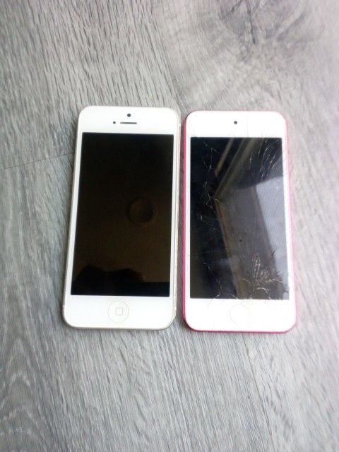 iPhone & iPod Pink Both Apple Products $$