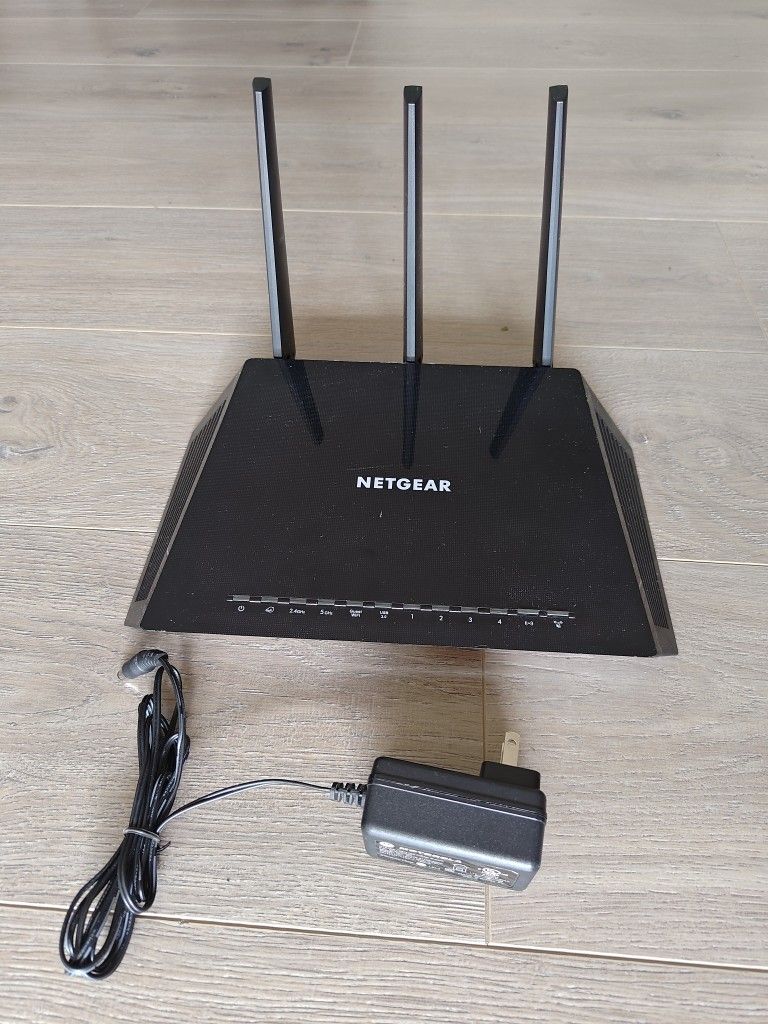 Netgear Nighthawk Router AC2100 Smart WiFi Fast 4K Streaming (R7200)