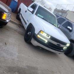 2000  chevy short bed